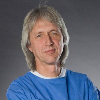 Dr. Ulrich Leiendecker